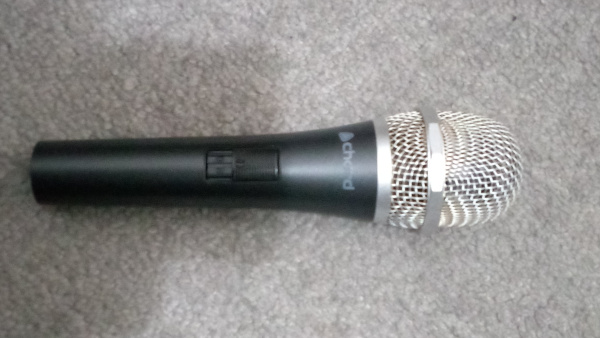 Microphone